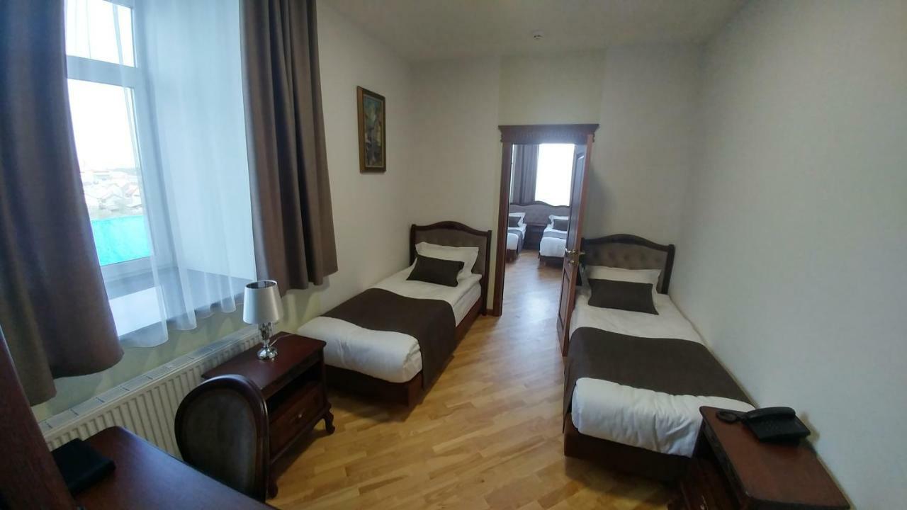 Hotel Meridian Brody 외부 사진